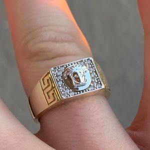 Meet your Posher, Mathieu